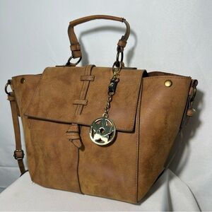 Elegant Tan Brown Crossbody Handbag
